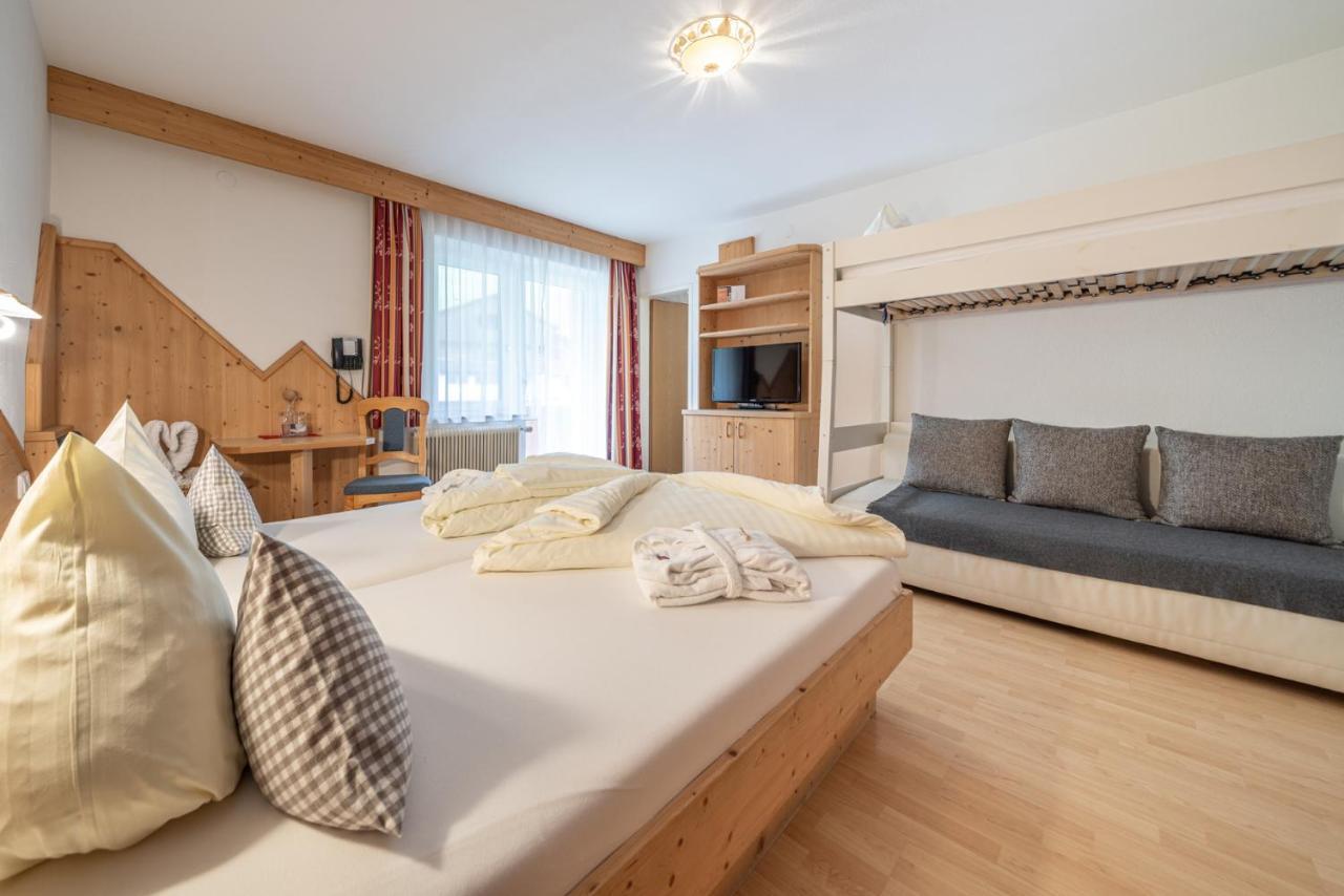 Familienhotel Replerhof Mit Kinderbetreuung Prägraten 客房 照片