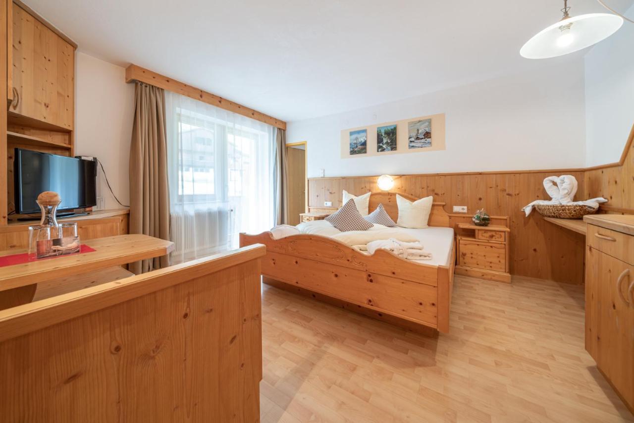 Familienhotel Replerhof Mit Kinderbetreuung Prägraten 客房 照片